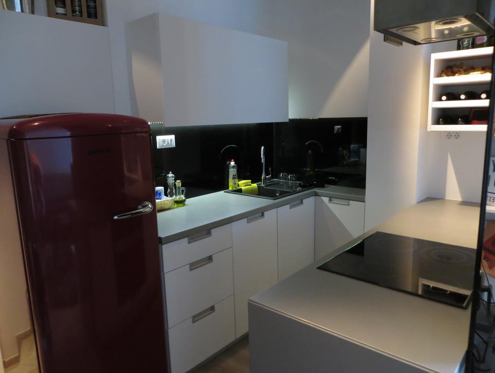 Apartment Andrija Baška Voda Екстериор снимка
