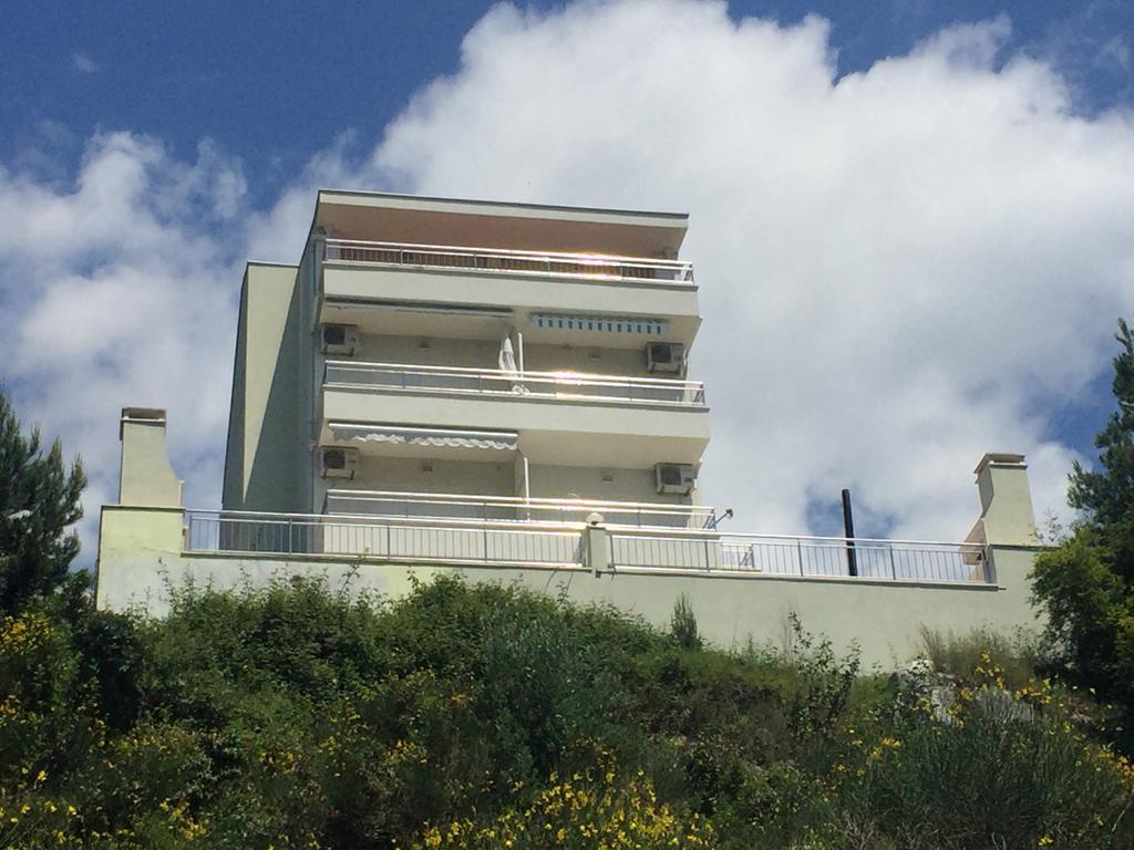 Apartment Andrija Baška Voda Екстериор снимка